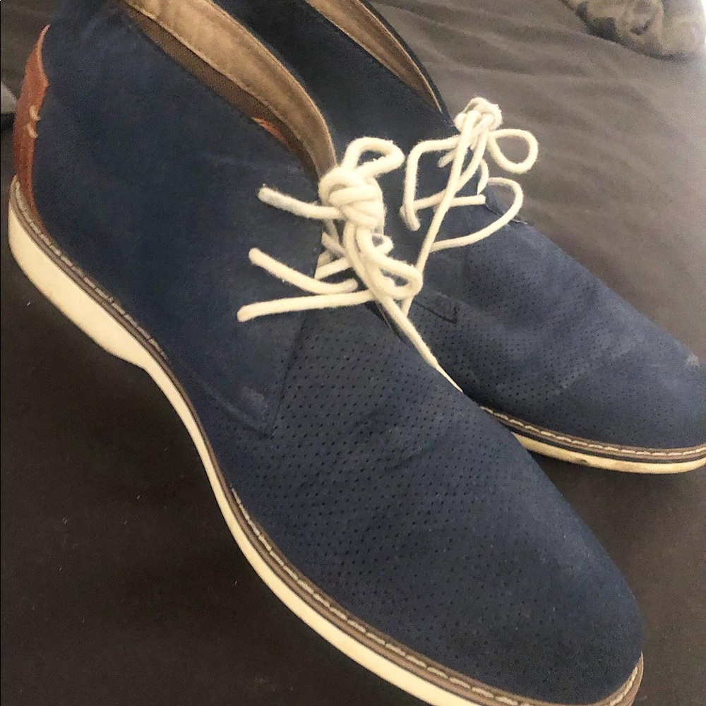 Navy shoes men